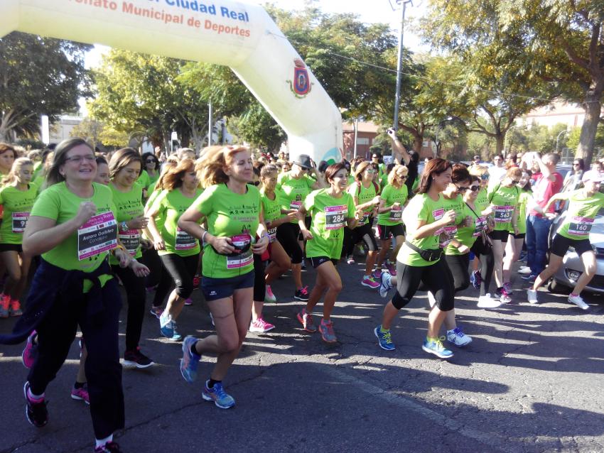Toda la provincia se vuelca con la 3ª Carrera de la Mujer Solidaria que ha reunido en Ciudad Real a más de 1.100 apasionadas del ‘running’