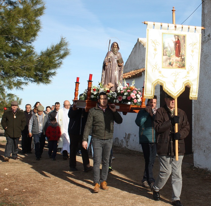 San Antón congregó a más público de lo habitual en su tradicional fiesta