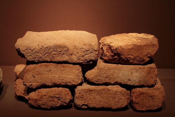 ‘Vive tu museo’ analizará fragmentos de ladrillos de adobe del yacimiento íbero Cerro de las Cabezas