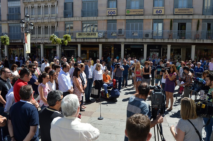 Las Instituciones de Ciudad Real guardan un minuto de silencio por el atentado de Niza