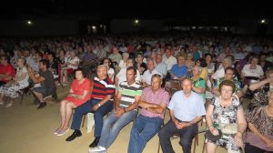 Público en las fiestas de Manzanares