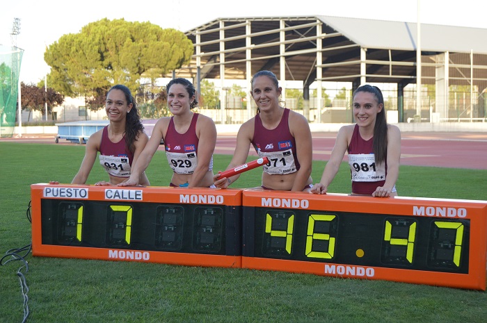 La Selección Regional Femenina de 4×100 bate el record de la prueba en el Rey Juan Carlos