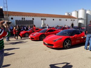 concentracion-de-ferrari-en-la-cooperativa-cristo-de-la-vega-de-socuellamos-07