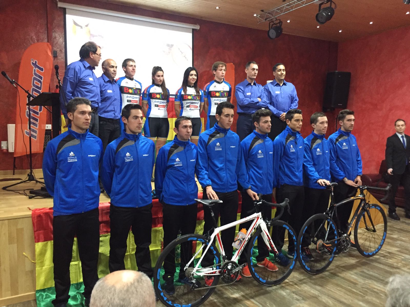 equipo-ciclista-bolivia