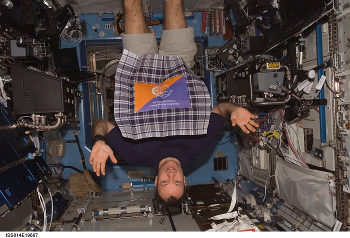 El astronauta Michael López-Alegría será nombrado “Pandorgo de Honor”
