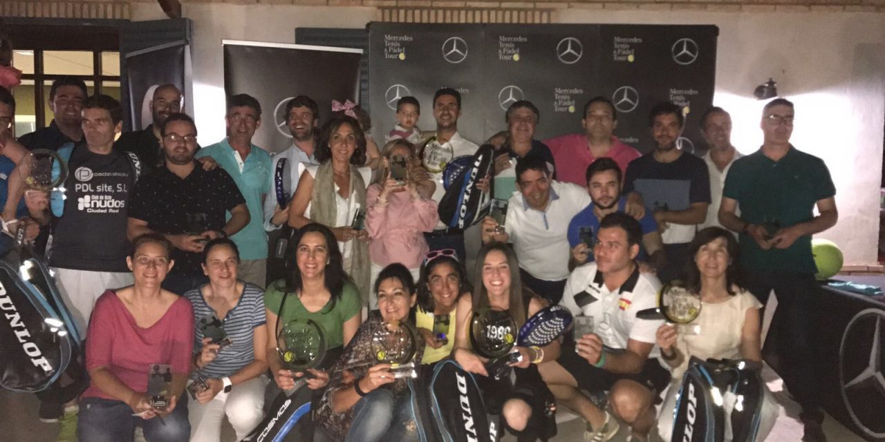 Las parejas formadas por Espinosa / Noblejas y Camacho / Sánchez vencen en el Torneo Autotrak de Pádel