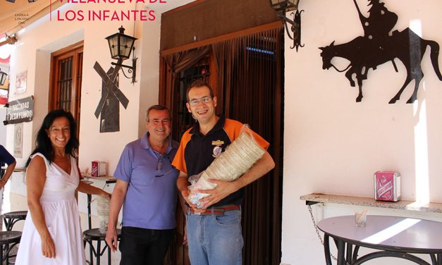 Por una imagen más limpia los bares y restaurantes más céntricos de Infantes contarán con pequeñas papeleras
