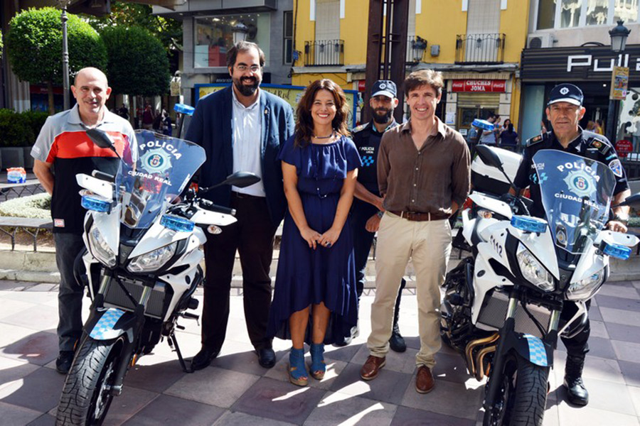 La Policía Local ya cuenta con dos nuevas motocicletas para patrullar durante los días de Feria y Fiestas