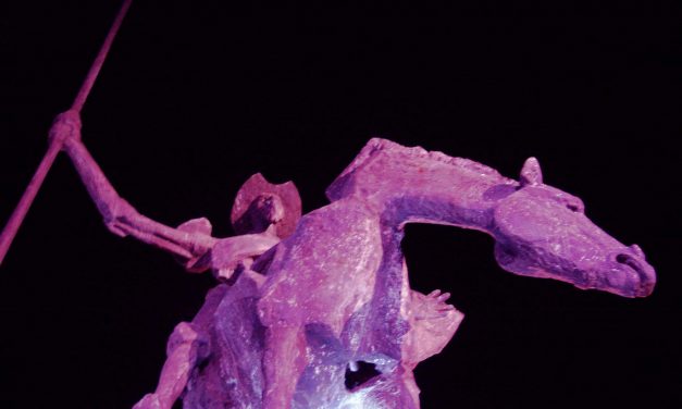 La Casa Consistorial y El Quijote se iluminarán de rosa para concienciar sobre el cáncer de mama