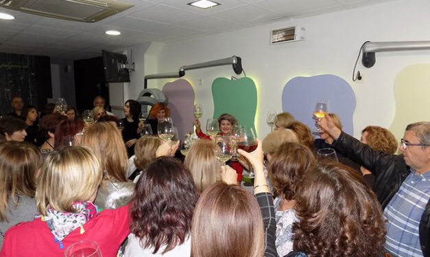Ino Experience Art compartió su éxito internacional con clientes y amigos