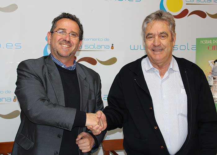 Ayuntamiento y DO La Mancha redoblan su alianza por el Festival de Cine y Vino