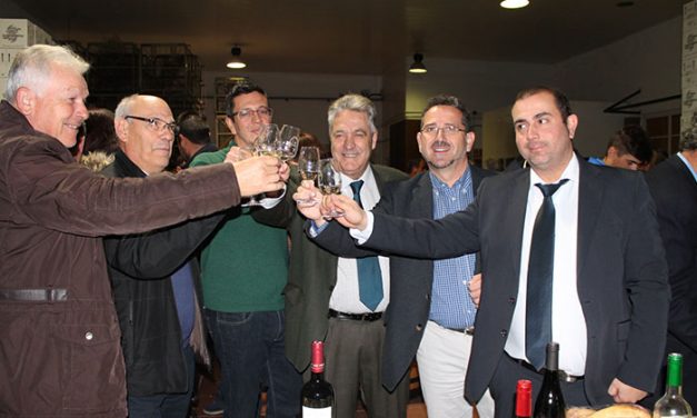 La Cooperativa Santa Catalina presenta sus vinos con vocación de seguir creciendo