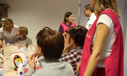 El Hospital Mancha Centro acoge por primera vez el programa ‘Ponte guapa, te sentirás mejor’ de apoyo a las mujeres con cáncer