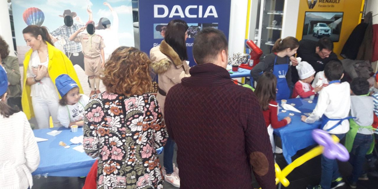 Aries Ciudad Real da una fiesta a grandes y pequeños para presentar el nuevo Dacia Duster