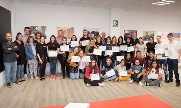 El Ayuntamiento apuesta por la formación para luchar contra el desempleo juvenil