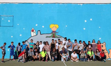 El colegio El Santo estrena un mural gigante elaborado por el programa Empu-G