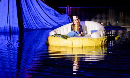 La Piscina Municipal acogerá el espectáculo acuático ‘La Sirenita y un Príncipe de Cuento’