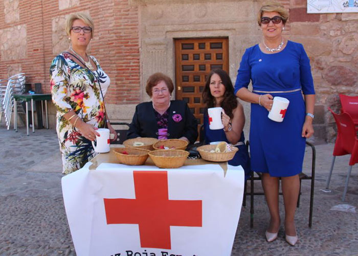 El Día de la Banderita de Cruz Roja recaudó 2.039 euros