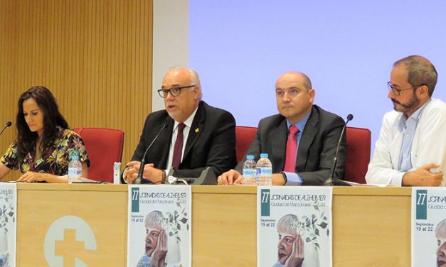 Julián Nieva espera que las Jornadas de Alzheimer sean una referencia regional