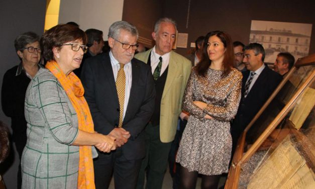 El Gobierno regional celebra los 175 años del IES ‘Juan de Ávila’ con una muestra en el Convento de la Merced abierta hasta el 31 de marzo