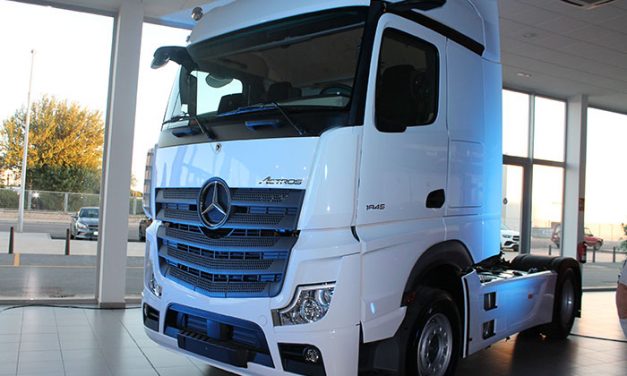 Eje Occidental de Camiones presentó el nuevo Mercedes Actros