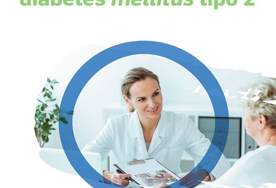 Profesionales sanitarios de la farmacia, medicina, enfermería y pacientes, juntos en la atención a la persona con diabetes