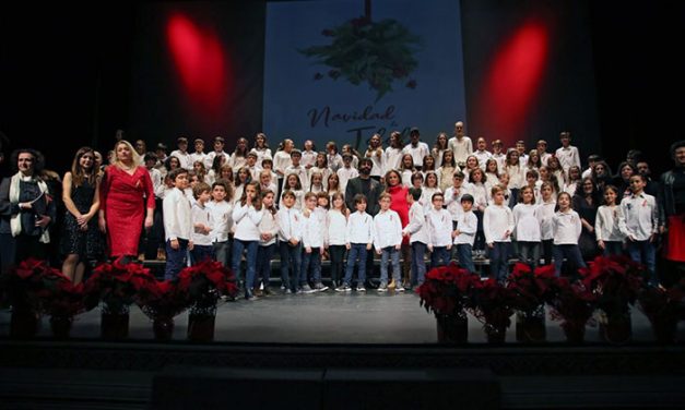 Los alumnos de la Escuela de Música Diego Ortiz vuelven a ser protagonistas del tradicional Pregón de Navidad en el Teatro de Rojas
