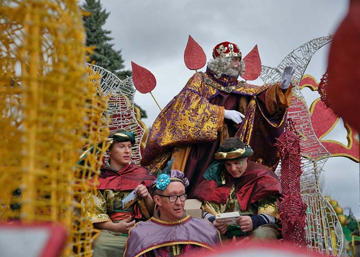 La gran Cabalgata de los Reyes Magos de Toledo ofrecerá una imagen renovada con 10 nuevas carrozas y 9 pasacalles