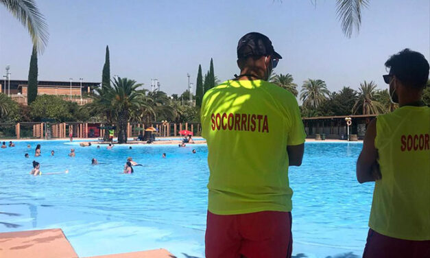Las piscinas municipales de verano registran 11.369 usuarios durante el mes de julio en Jaén