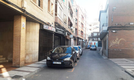 Los propietarios de cocheras de calle Santísimo dispondrán de aparcamiento gratuito durante las obras de peatonalización