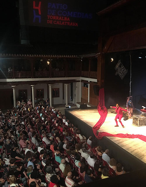 Torralba de Calatrava prepara el X Festival Nacional de Teatro y Títeres ‘Patio de Comedias’