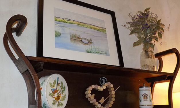 Cristina Galán atrapa la variedad cromática de humedales, ríos y mares en su nueva exposición de acuarelas ‘Va de agua’, hasta el 30 de junio en La Pajarería