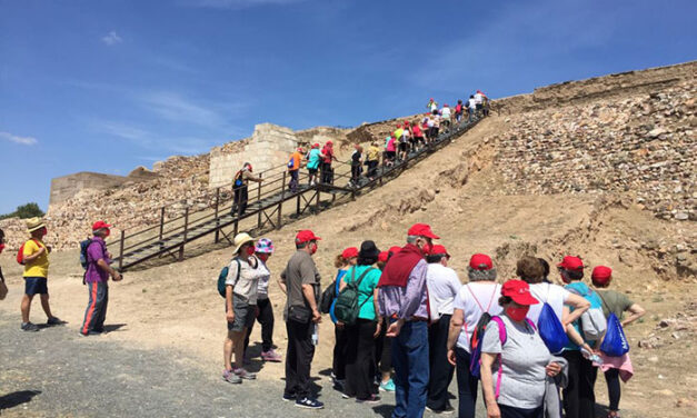 El éxito de visitas y valoraciones sobre la ruta “Una batalla entre volcanes” confirma el potencial turístico de Poblete