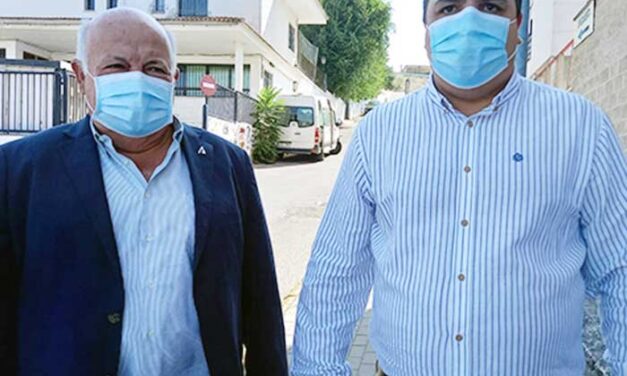 El Ayuntamiento de Martos pide mejoras continuas en las infraestructuras sanitarias y la cartera de servicios