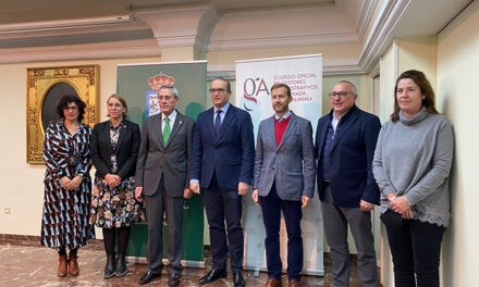 La Delegación de Jaén del Colegio Oficial de Gestores Administrativos firma el Convenio de Colaboración con la Real Sociedad Económica Amigos del País