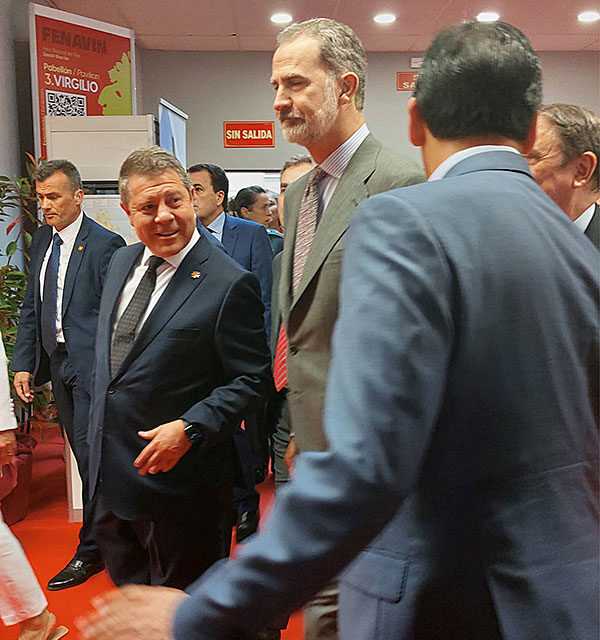 Muchísima expectación en la inauguración de FENAVIN a cargo del Rey Felipe VI