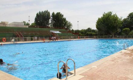 Abren las piscinas municipales de Alcázar sin restricciones covid