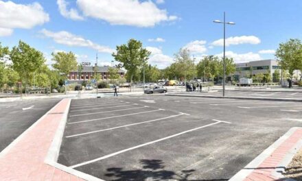 Inaugurados los dos aparcamientos construidos en Prado del Espino, que suman 171 nuevas plazas