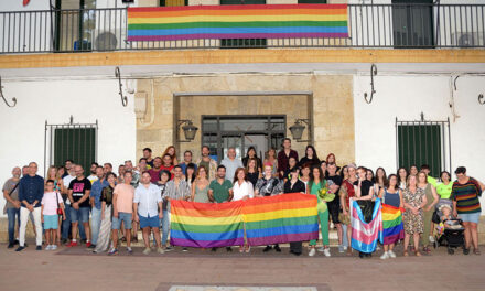 Argamasilla de Alba se concentró por la visibilidad del colectivo LGTBIQ+ en las zonas rurales