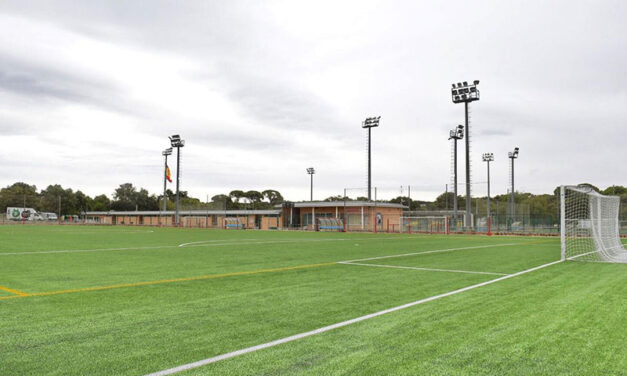 Sustituido el césped artificial de dos campos de fútbol del CD Ángel Nieto