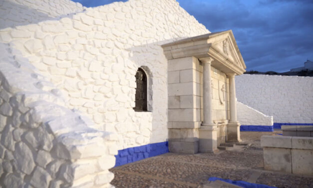 <strong>El Ayuntamiento mejora la iluminación, la estética y la estructura  de la Fuente del Caño</strong>