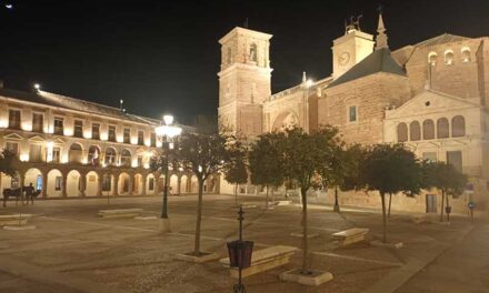 El Ayuntamiento de Infantes apuesta por la eficiencia energética en el alumbrado ornamental del casco histórico