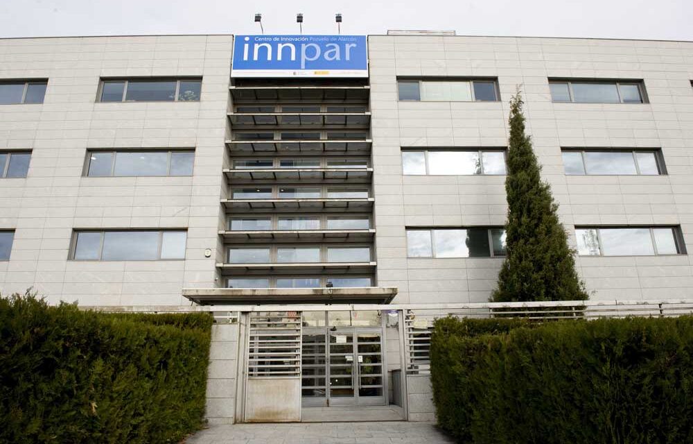 La OMIC atiende a los vecinos en su nueva oficina ubicada en el Centro INNPAR