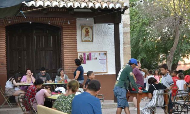 Las fiestas del barrio de San Roque se reducen a la función y al posterior concierto de la Banda Municipal