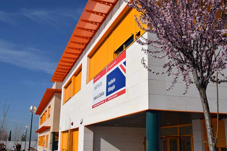 El IES Isabel La Católica ofrece cursos gratuitos de capacitación digital para mayores