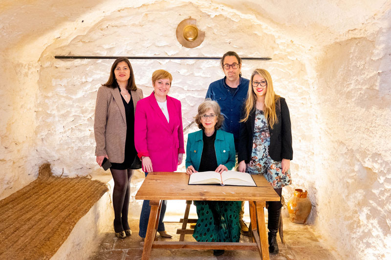 La Casa de Medrano acoge la presentación del libro ‘La intuición de la isla. Los días de José Saramago en Lanzarote’