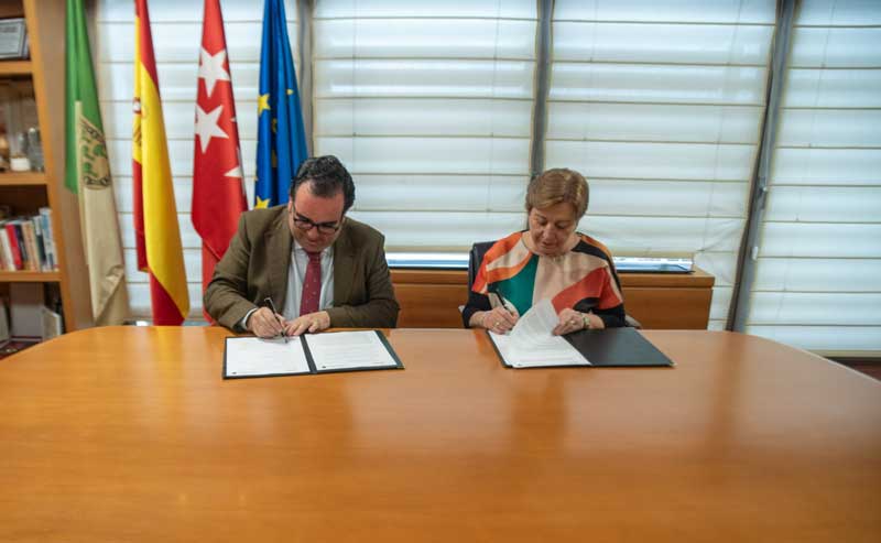 El Ayuntamiento renueva el convenio con la Asociación de Mayores por el que se conceden 150.000 euros de subvención