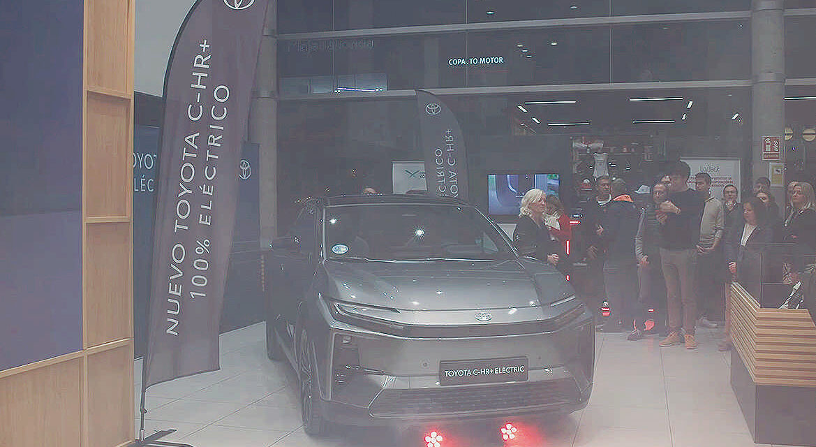 Presentación del nuevo Toyota C-HR+, el 100% eléctrico que llena Kobe Motor