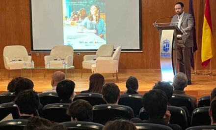 Más de 150 personas se han interesado por la oferta de estudios de Formación Profesional en la ciudad