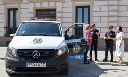 La Policía Local de Alcázar de San Juan estrena un furgón de atestados y oficina móvil para acercar el servicio al ciudadano
